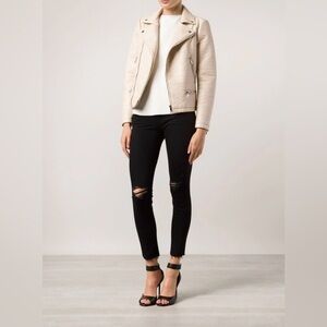 MOTHER ‘Looker’ ankle Frey jeans in wash: Guilty As Sin; in excellent condition